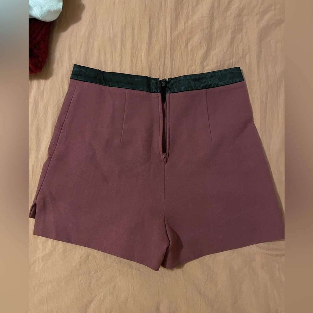 Short - Picture 3 of 6